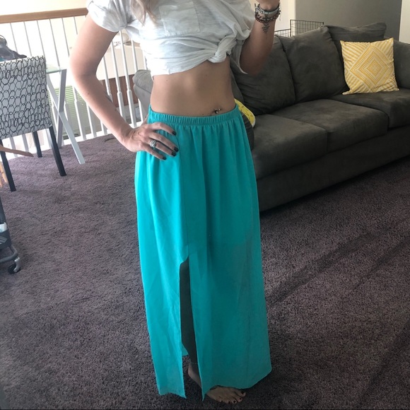 Soprano Mint Chiffon Skirt - Picture 2 of 5